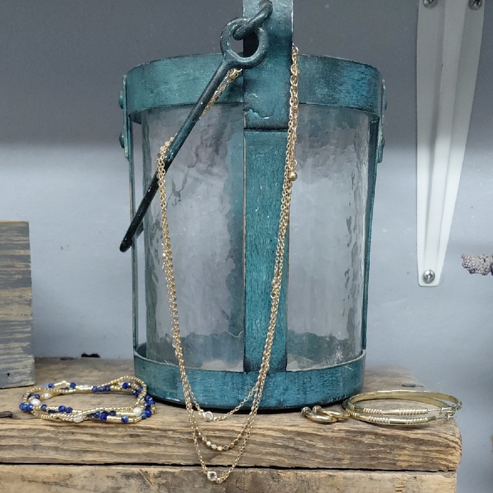Jewelry Bundle Gold Tone And Beaded